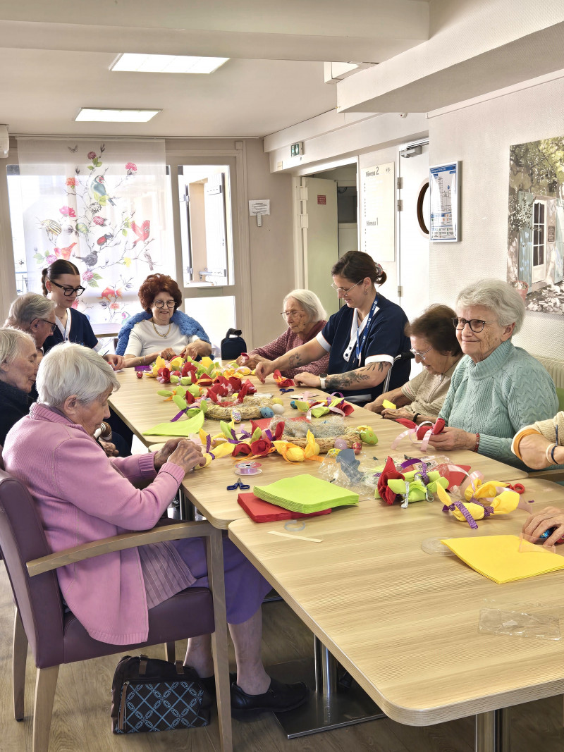 Réalisation de décors pour le repas de Pâques