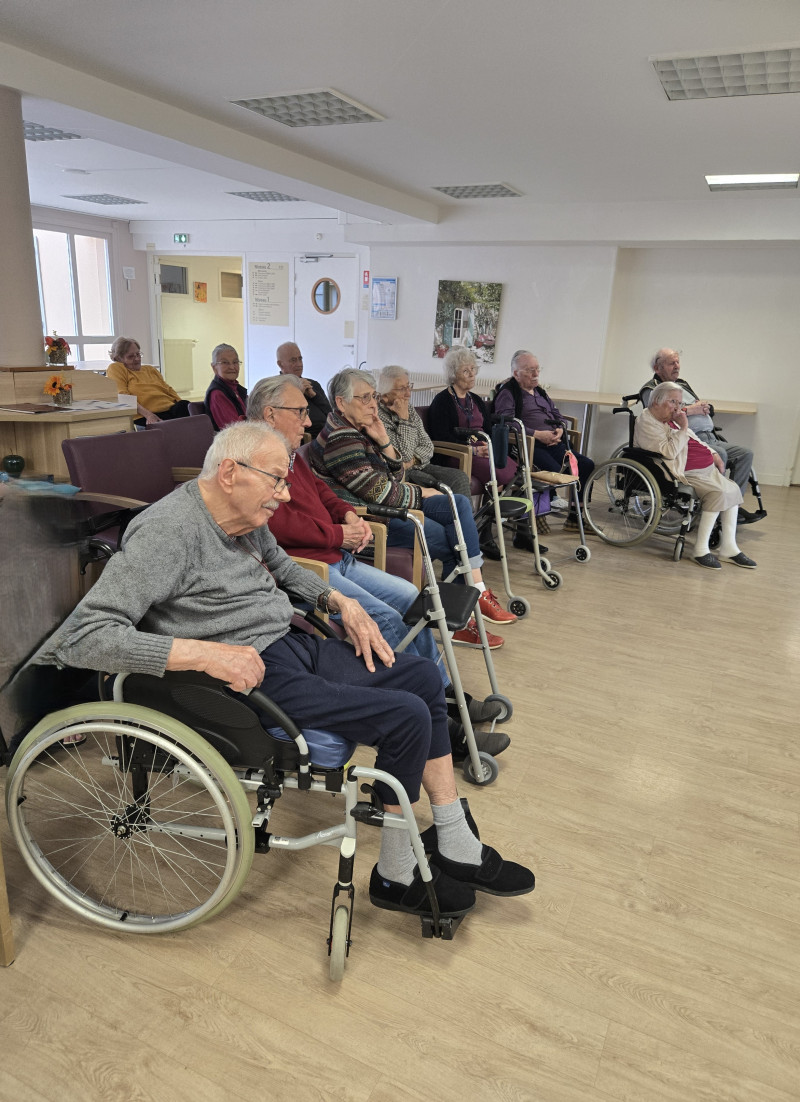 Un moment de partage autour de l’histoire de Cluny