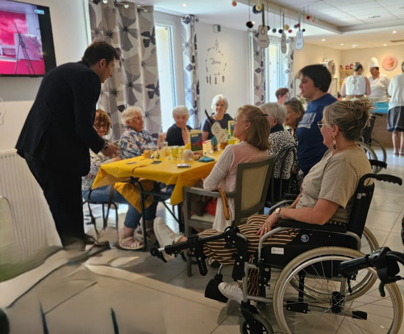 Un Été aux Couleurs Gitanes : Retour sur notre Repas Festif du 20 Juin à l’Ehpad