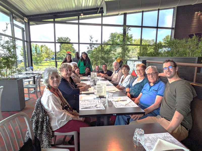 Sortie Bowling et restaurant