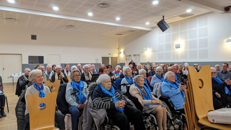 Première représentation de la Chorale les "Les Marlousettes"