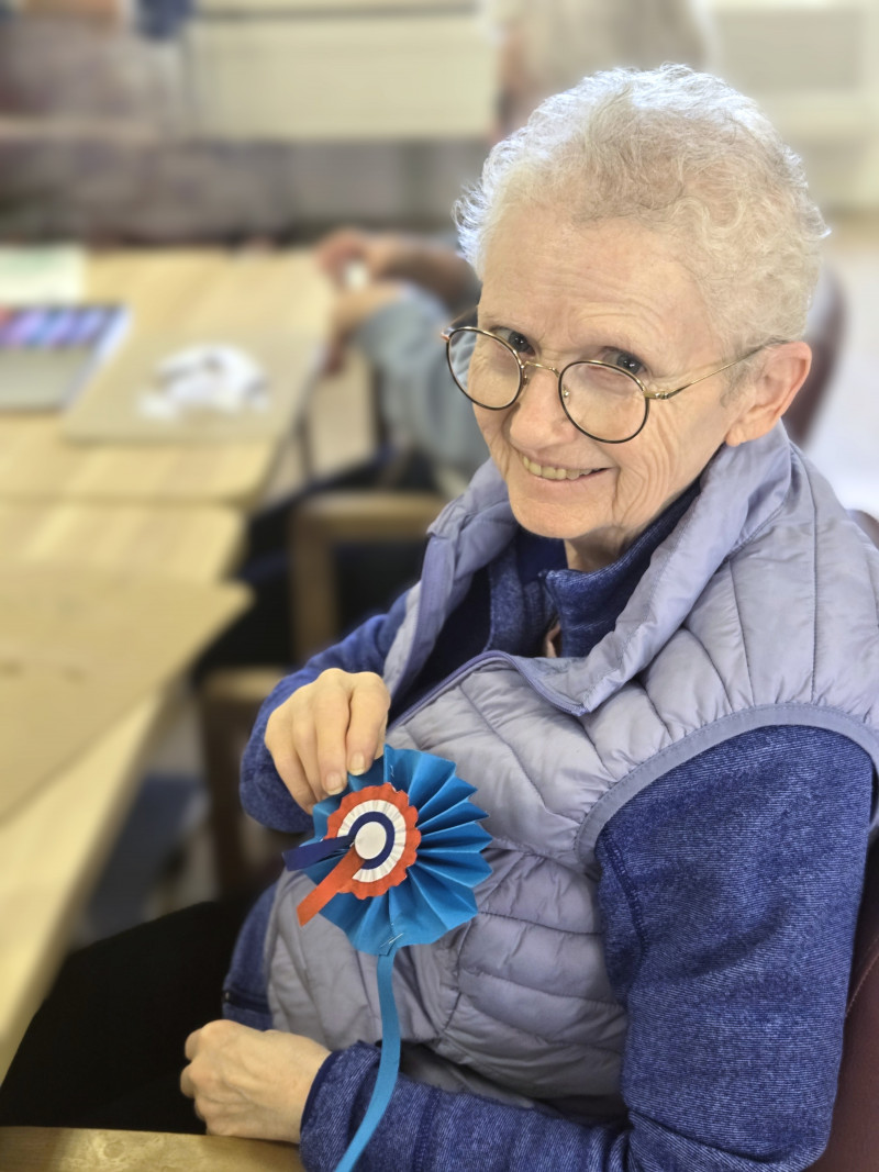 Décors du 14 juillet réalisés par les résidents… avec le sourire !