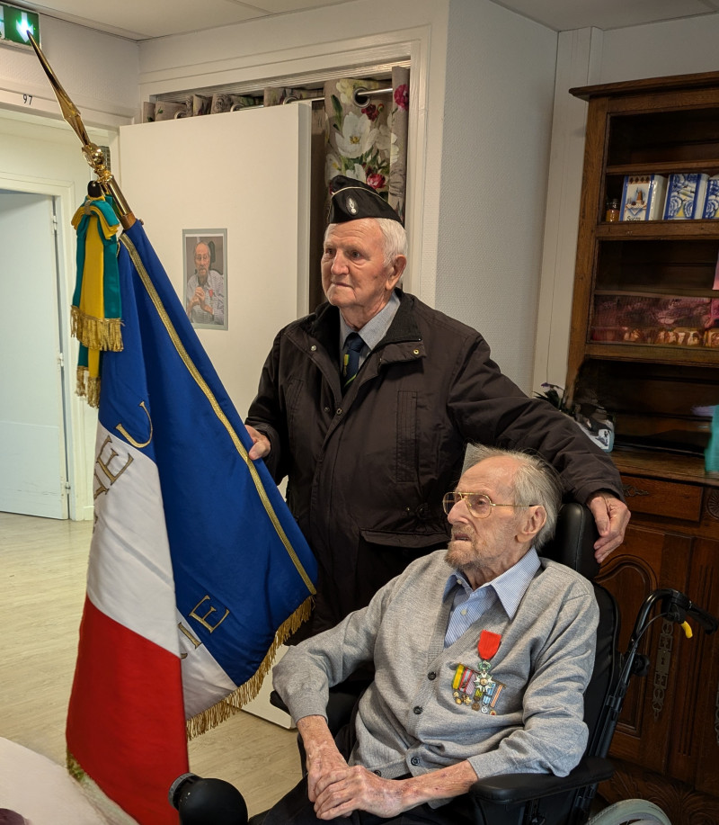 Remise de la Médaille d'Or pour Mr P.
