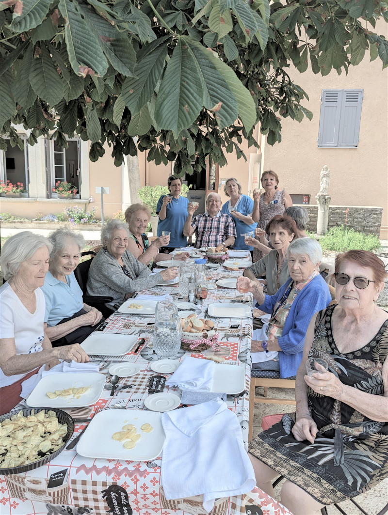 Cuisine 'Bonne Maman' suite