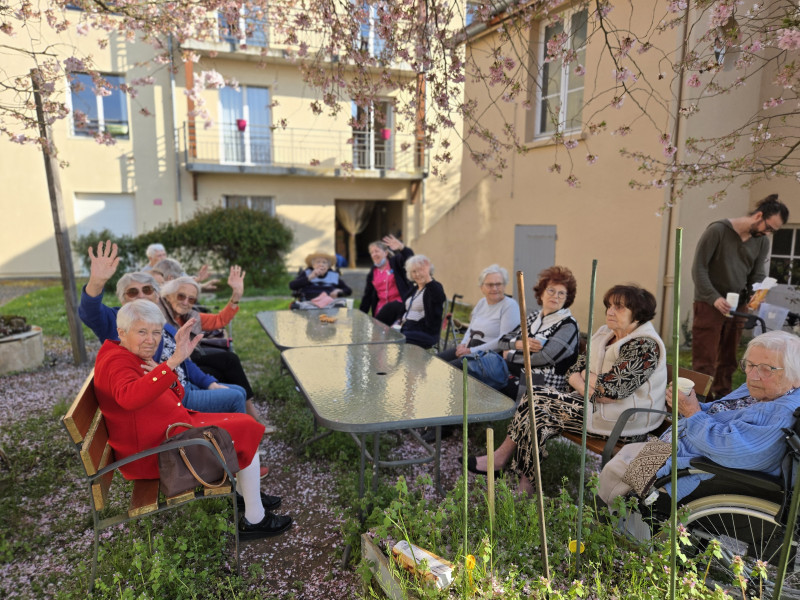 Une épicerie ambulante au service des habitants – 24 mars