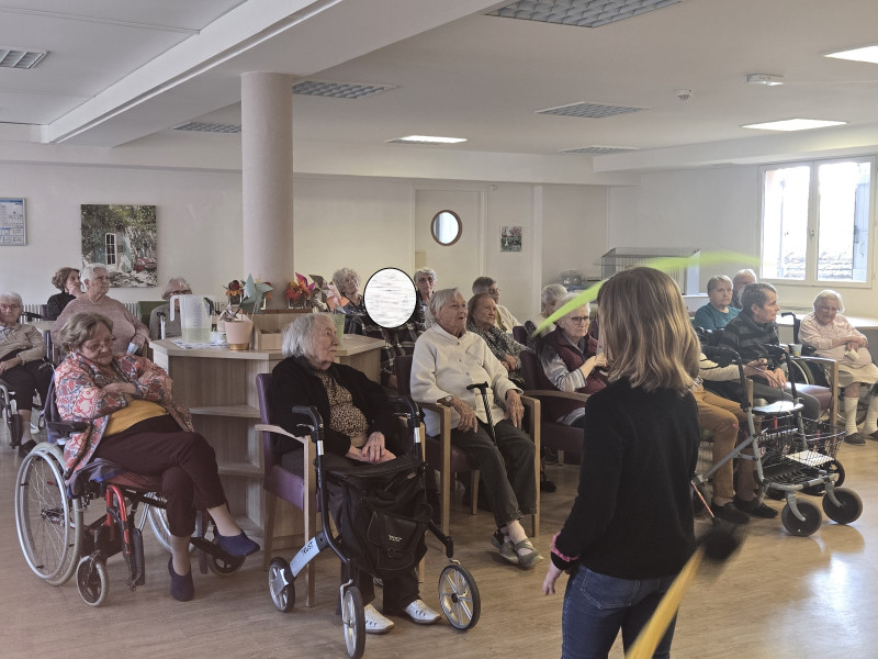 Un spectacle et un moment de complicité intergénérationnel