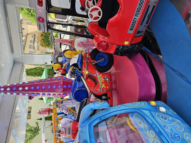 Portes ouvertes festives à l’EHPAD : Une fête foraine réussie ! 🎠🎉