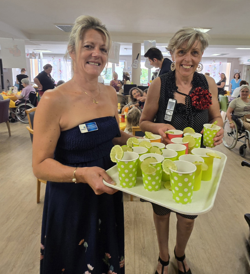 Un Été aux Couleurs Gitanes : Retour sur notre Repas Festif du 20 Juin à l’Ehpad