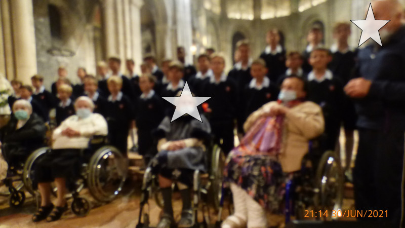 Concert des petits chanteurs a la Croix de  Bois, cathédrale St Vincent
