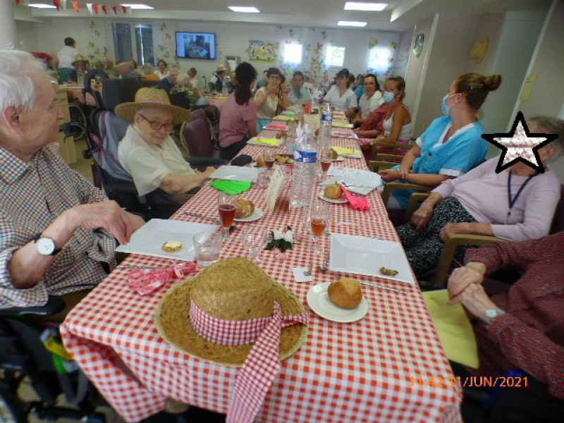 Repas Guinguette a Notre Dame de Marloux(suite)