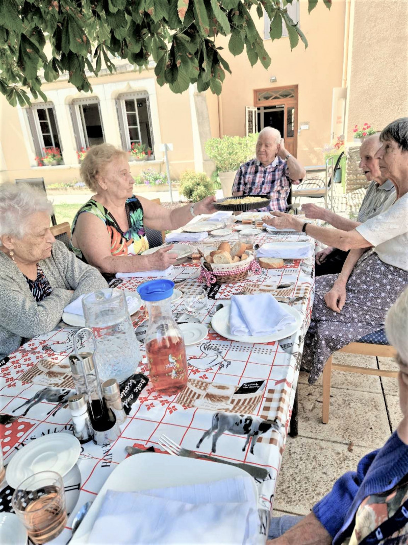 Cuisine 'Bonne Maman' suite