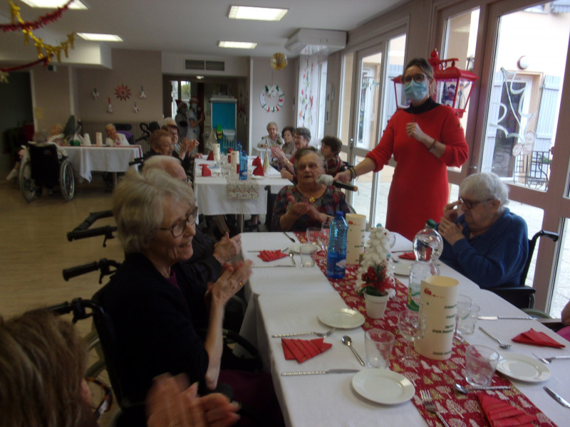 Repas de Noël des familles(suite)