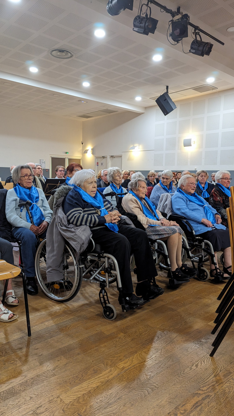 Première représentation de la Chorale les "Les Marlousettes"